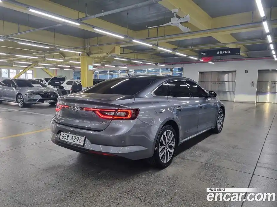 Renault SM6 2017 2.0 Автомат в Москве № 186515, фото 4