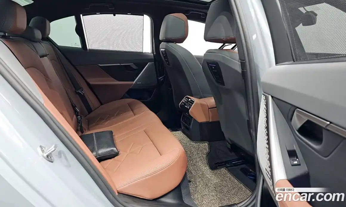 BMW 5-Series 2025 2.0 Автомат в Москве № 187212, фото 14