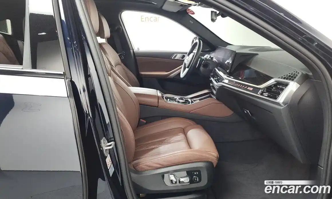 BMW X6 2024 3.0 Автомат в Москве № 187987, фото 11