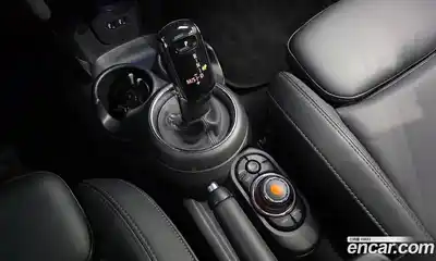 Mini Cooper 2020 1.5 Автомат в Москве № 190950, миниатюра 9