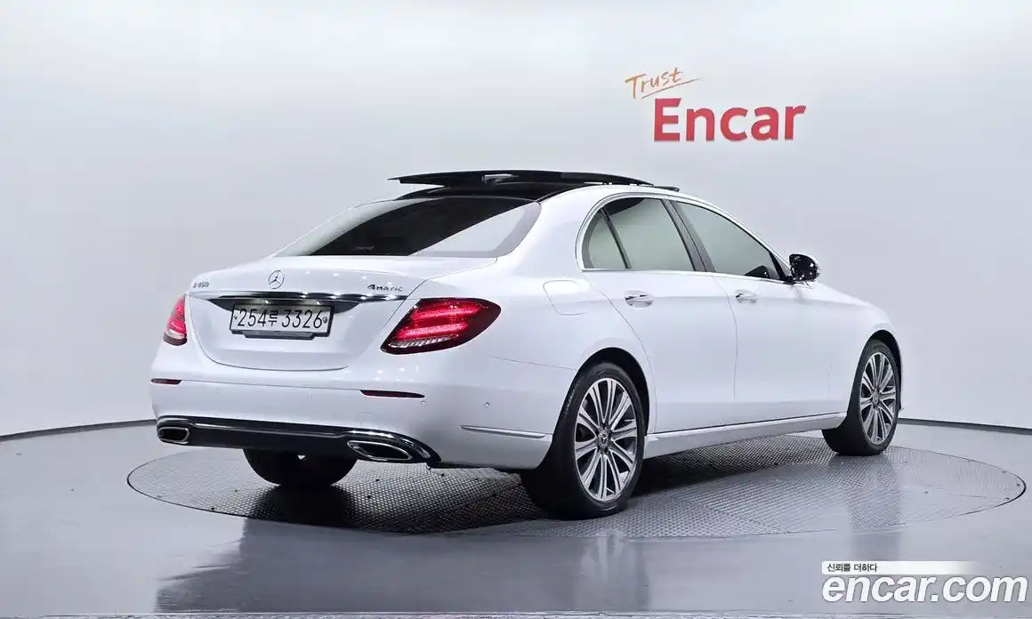 Mercedes-Benz E-Class 2020 3.0 Автомат в Москве № 194661, фото 15