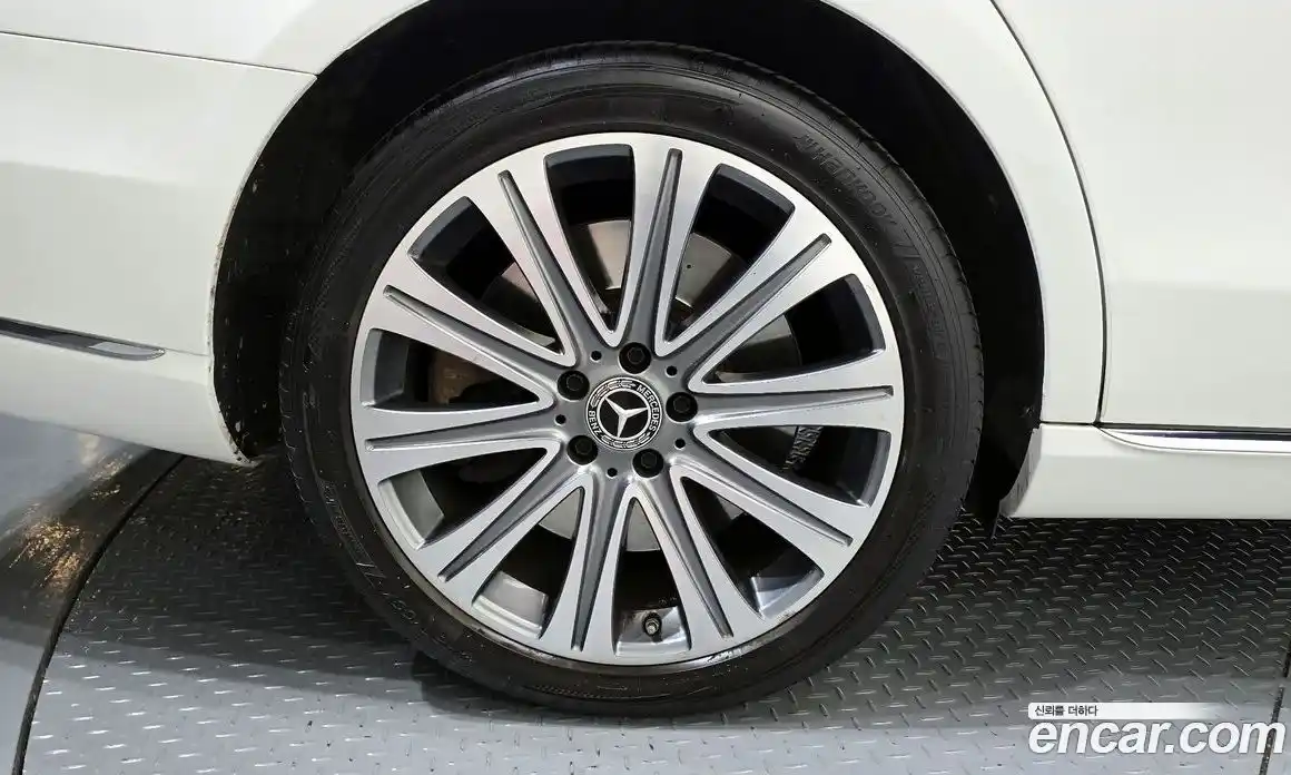 Mercedes-Benz E-Class 2020 3.0 Автомат в Москве № 194661, фото 9