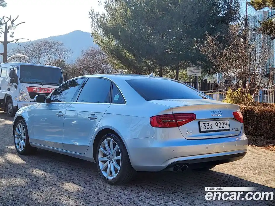 Audi A4 2014 2.0 Автомат в Москве № 196858, фото 4