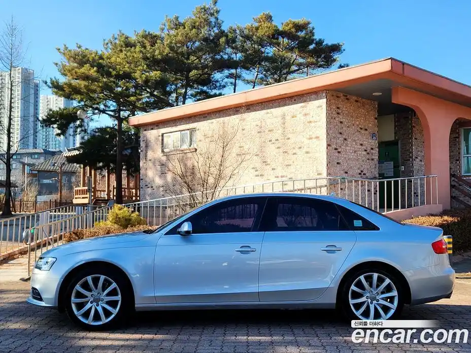 Audi A4 2014 2.0 Автомат в Москве № 196858, фото 6