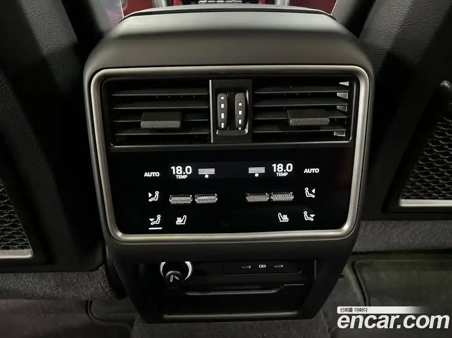 Porsche Cayenne 2024 3.0 Автомат в Москве № 197857, фото 14