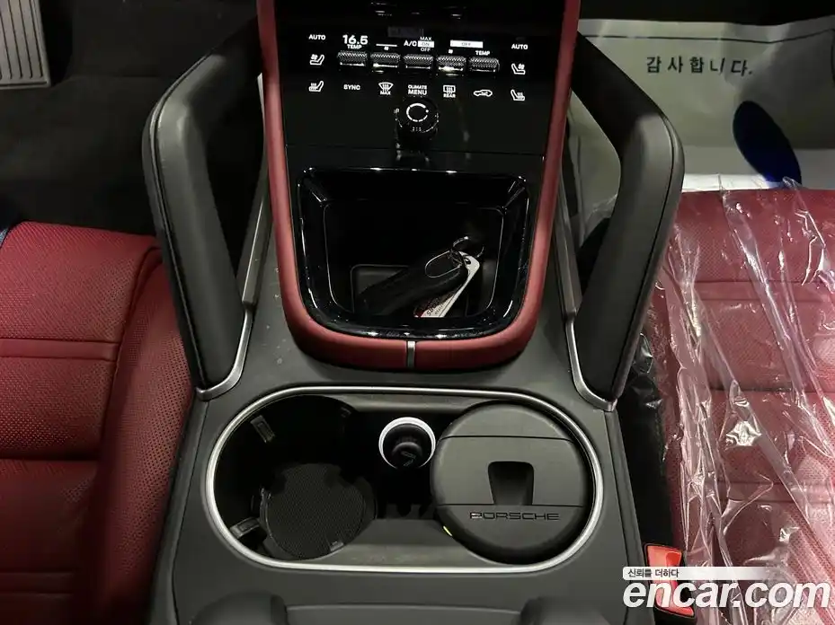 Porsche Cayenne 2024 3.0 Автомат в Москве № 197857, фото 15