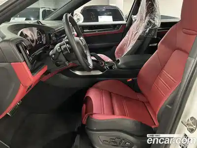 Porsche Cayenne 2024 3.0 Автомат в Москве № 197857, миниатюра 5