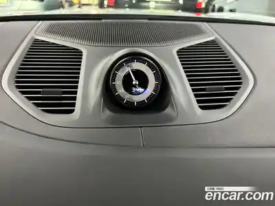 Porsche Cayenne 2024 3.0 Автомат в Москве № 197857, миниатюра 10