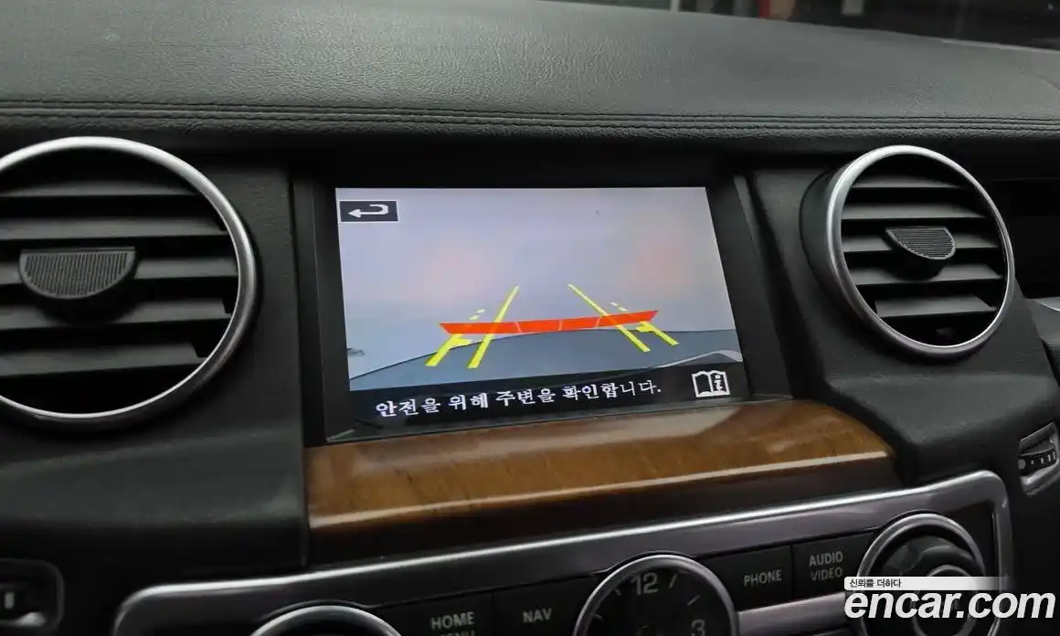 Land Rover Discovery 2016 3.0 Автомат в Москве № 198281, фото 15