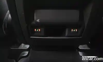 Land Rover Discovery 2016 3.0 Автомат в Москве № 198281, миниатюра 9