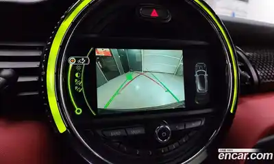 Mini Cooper 2017 2.0 Автомат в Москве № 198428, миниатюра 4