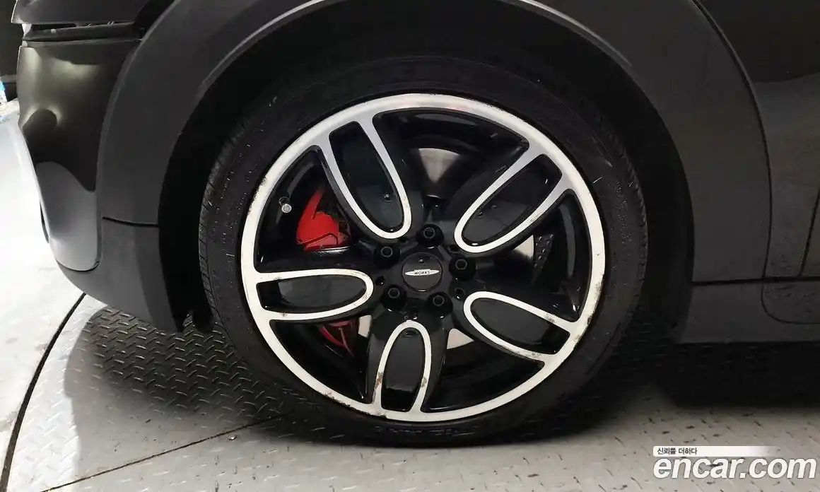 Mini Cooper 2017 2.0 Автомат в Москве № 198428, фото 7