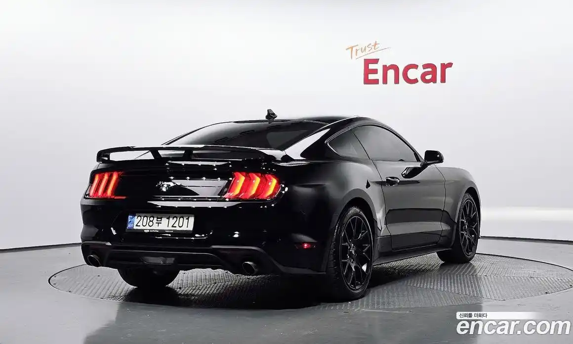 Ford Mustang 2021 2.3 Автомат в Москве № 199903, фото 18