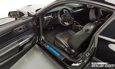 Ford Mustang 2021 2.3 Автомат в Москве № 199903, миниатюра 5