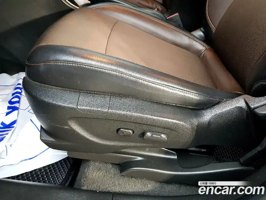 Chevrolet Trax 2013 1.4 Автомат в Москве № 202478, фото 15