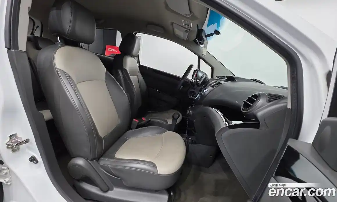 Chevrolet Spark 2012 1.0 Автомат в Москве № 20274, фото 5