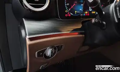 Mercedes-Benz E-Class, 2023