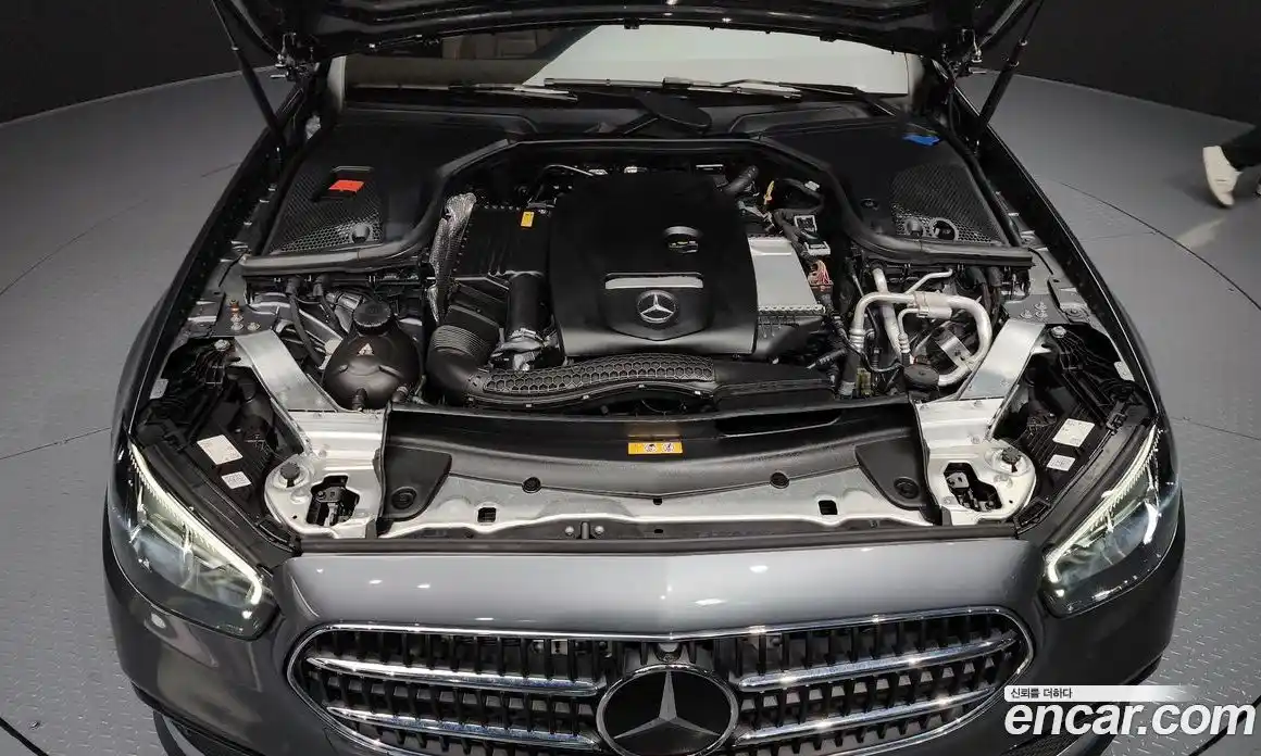 Mercedes-Benz E-Class 2023 2.0 Автомат в Москве № 204325, фото 16