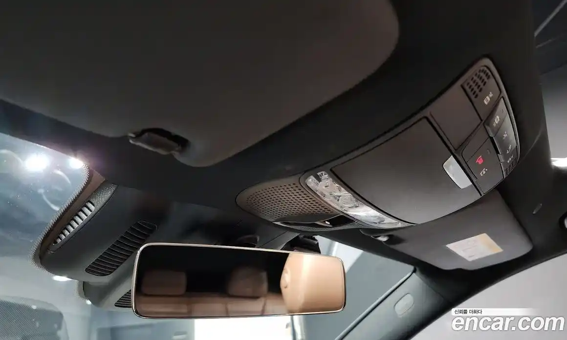 Mercedes-Benz E-Class 2023 2.0 Автомат в Москве № 204325, фото 17