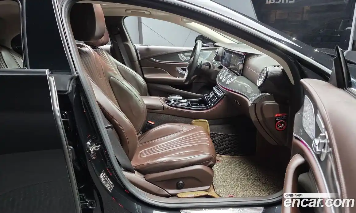 Mercedes-Benz CLS-Class 2019 1.9 Автомат в Москве № 205067, фото 8