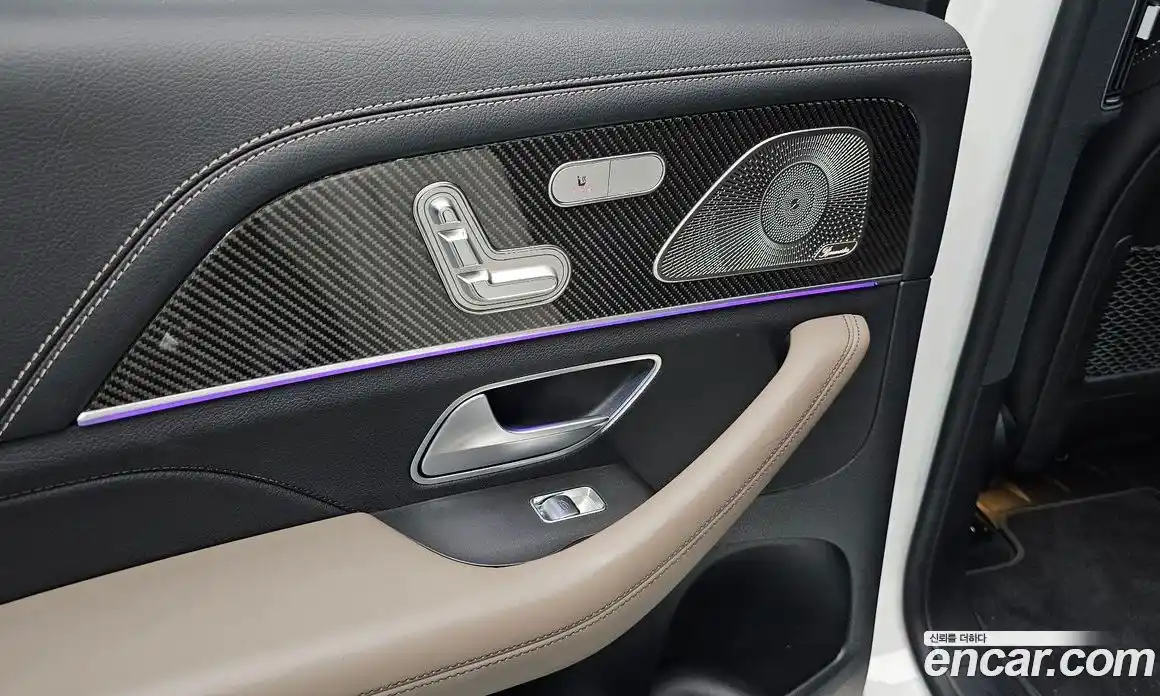 Mercedes-Benz GLE-Class 2023 3.0 Автомат в Москве № 205725, фото 18