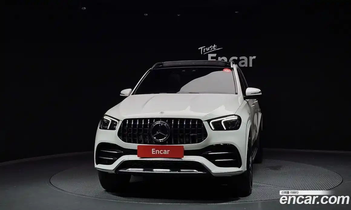 Mercedes-Benz GLE-Class 2023 3.0 Автомат в Москве № 205725, фото 3