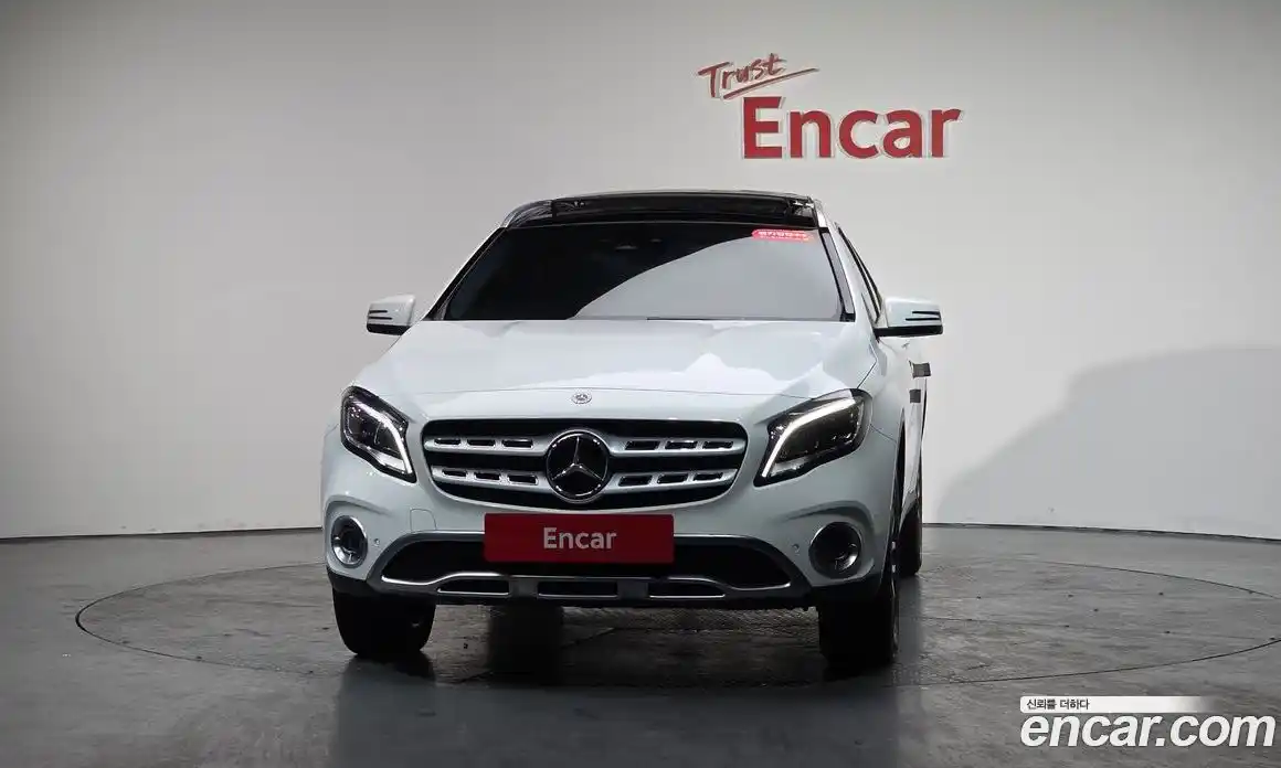 Mercedes-Benz GLA-Class 2019 2.0 Автомат в Москве № 206154, фото 8