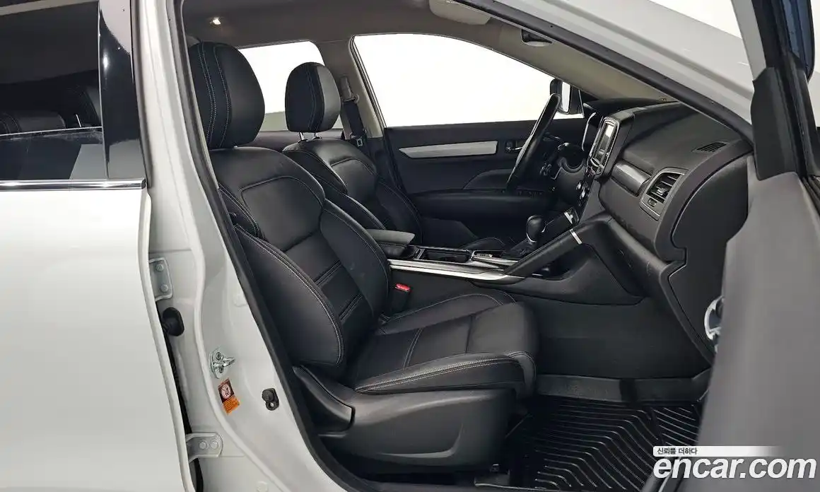 Renault QM6 2022 2.0 Автомат в Москве № 206485, фото 19