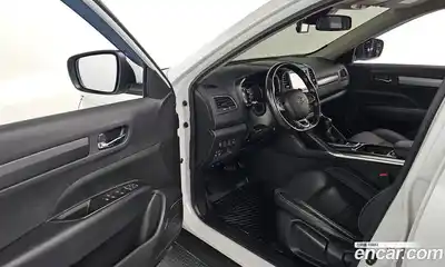 Renault QM6 2022 2.0 Автомат в Москве № 206485, миниатюра 5