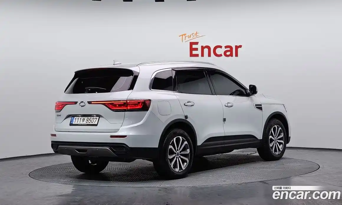 Renault QM6 2022 2.0 Автомат в Москве № 206485, фото 10