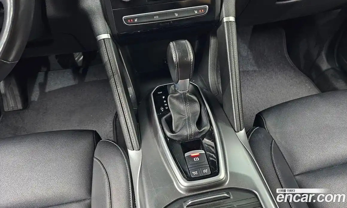 Renault QM6 2023 2.0 Автомат в Москве № 207560, фото 9