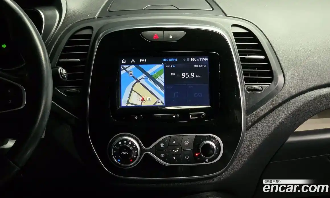 Renault QM3 2019 1.5 Автомат в Москве № 208053, фото 14