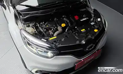 Renault QM3 2019 1.5 Автомат в Москве № 208053, миниатюра 6