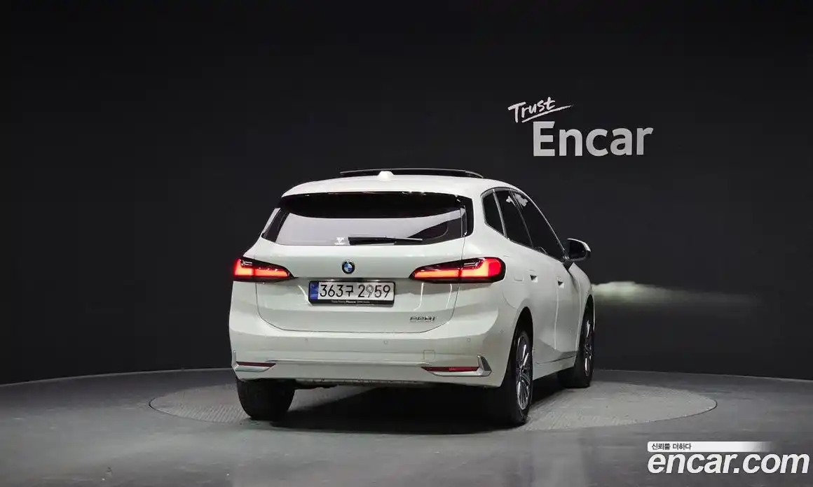 BMW 2-Series 2025 2.0 Автомат в Москве № 210250, фото 4