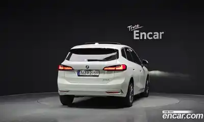 BMW 2-Series 2025 2.0 Автомат в Москве № 210250, миниатюра 4