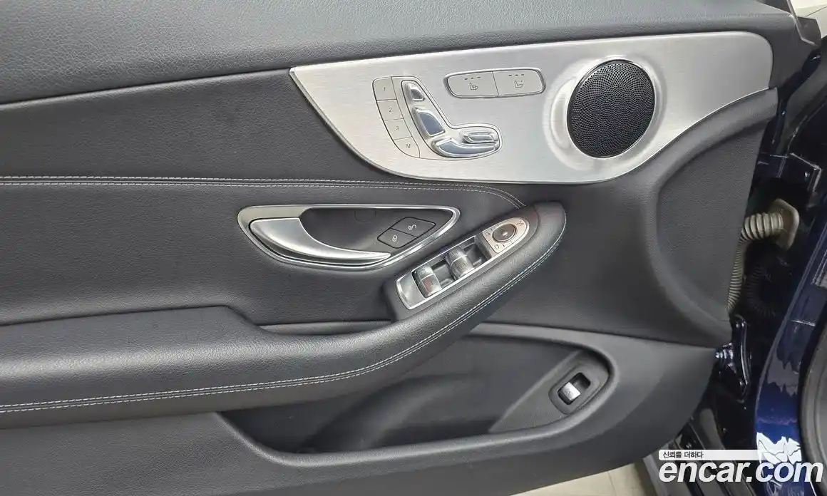 Mercedes-Benz C-Class 2017 2.0 Автомат в Москве № 212154, фото 17