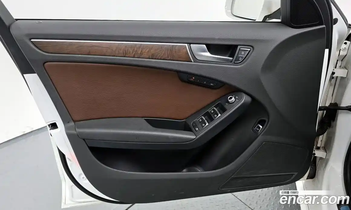 Audi A4 2016 2.0 Автомат в Москве № 212438, фото 17