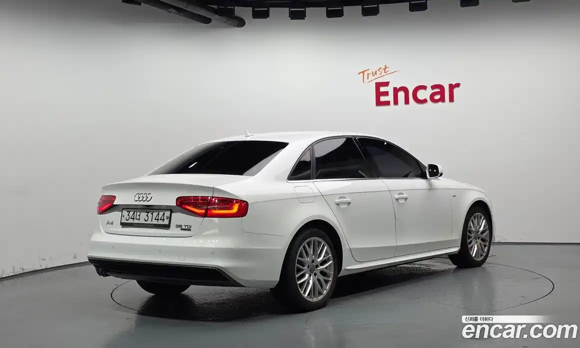 Audi A4 2016 2.0 Автомат в Москве № 212438, фото 2