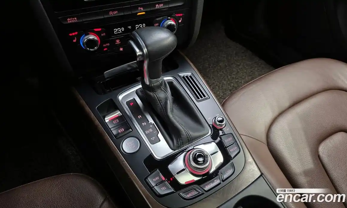 Audi A4 2016 2.0 Автомат в Москве № 212438, фото 9