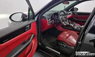 Porsche Cayenne 2021 3.0 Автомат в Москве № 213250, миниатюра 4
