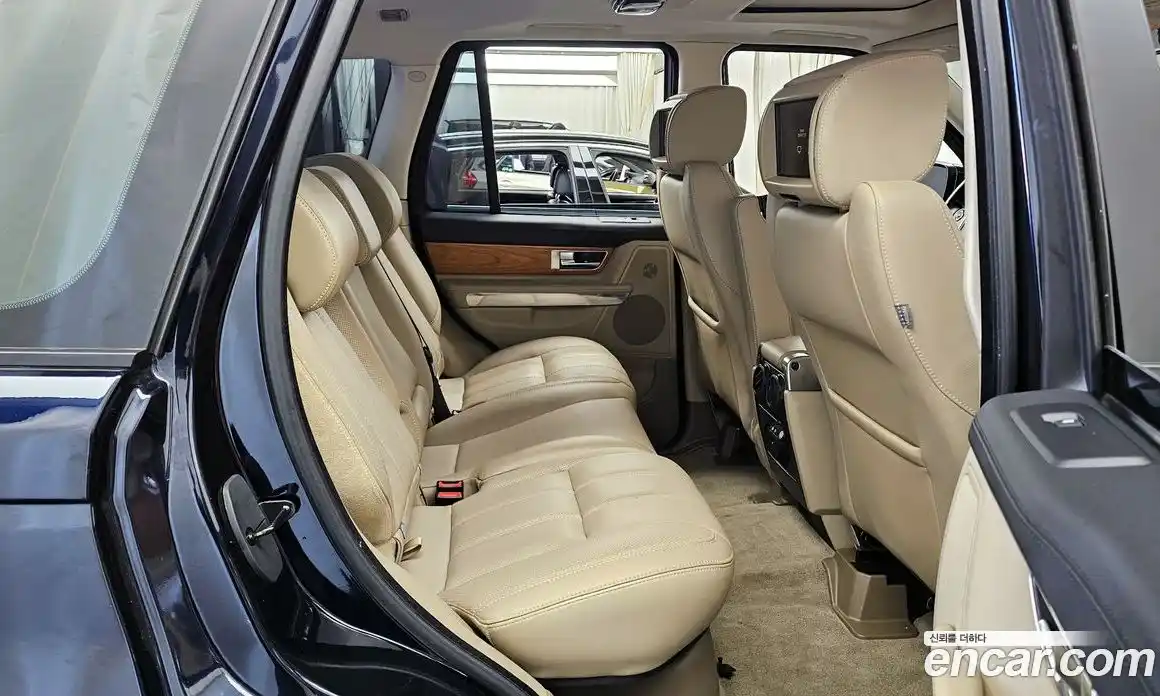 Land Rover Range-Rover Sport 2012 5.0 Автомат в Москве № 213605, фото 11