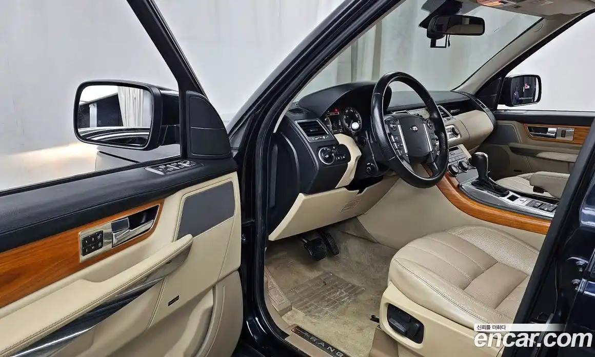 Land Rover Range-Rover Sport 2012 5.0 Автомат в Москве № 213605, фото 9