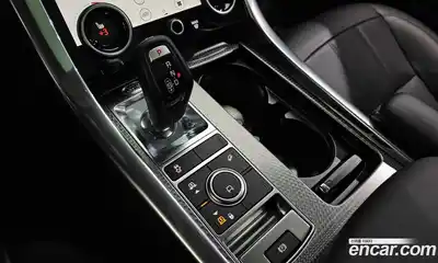 Land Rover Range-Rover Sport, 2020