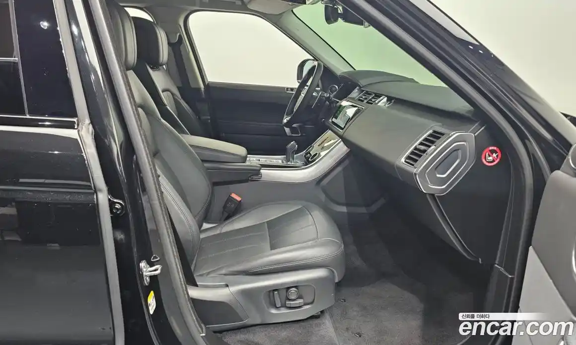 Land Rover Range-Rover Sport 2020 3.0 Автомат в Москве № 213651, фото 14