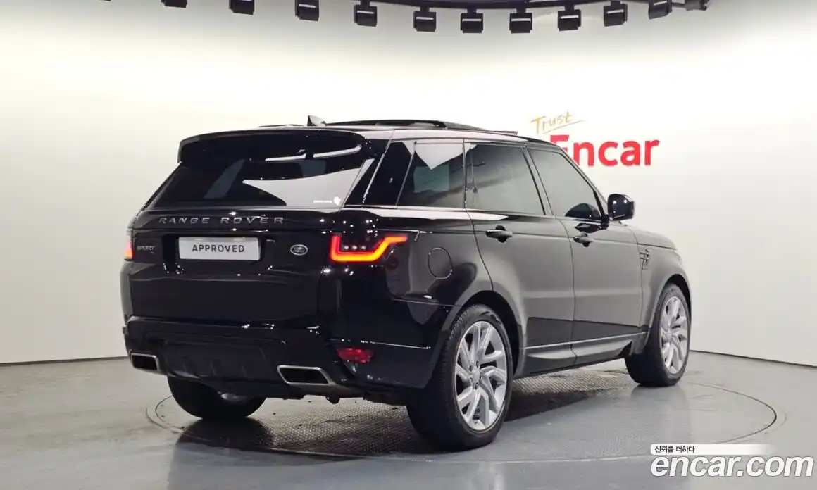 Land Rover Range-Rover Sport 2020 3.0 Автомат в Москве № 213651, фото 16