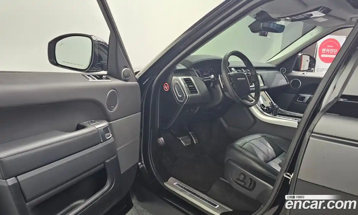 Land Rover Range-Rover Sport 2020 3.0 Автомат в Москве № 213651, фото 17