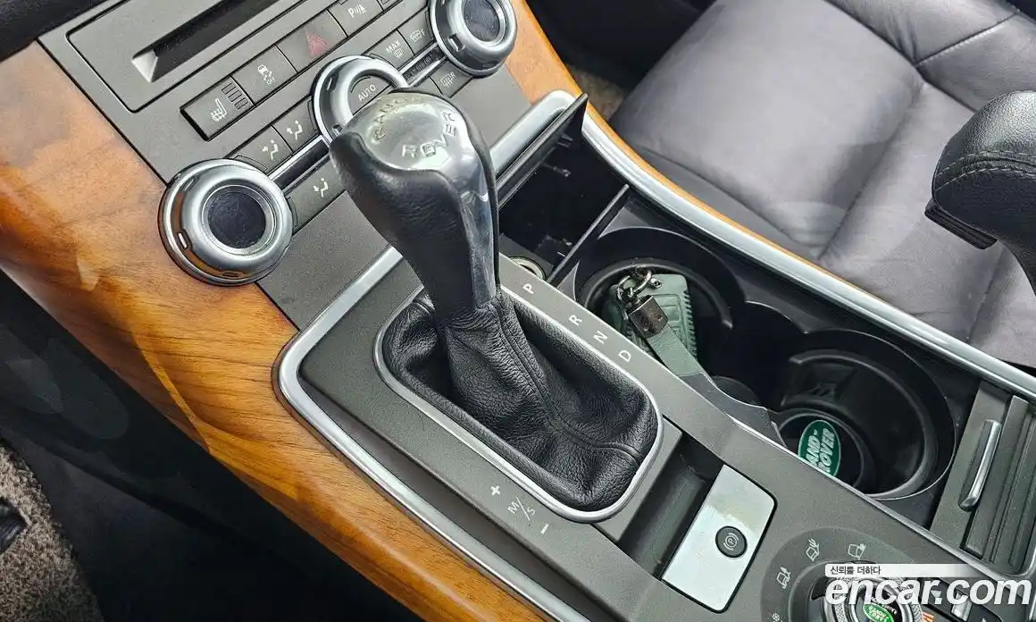 Land Rover Range-Rover Sport 2011 3.0 Автомат в Москве № 213727, фото 17