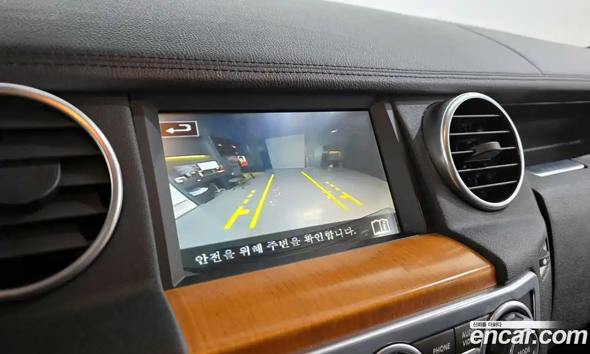 Land Rover Discovery 2015 3.0 Автомат в Москве № 213812, фото 9