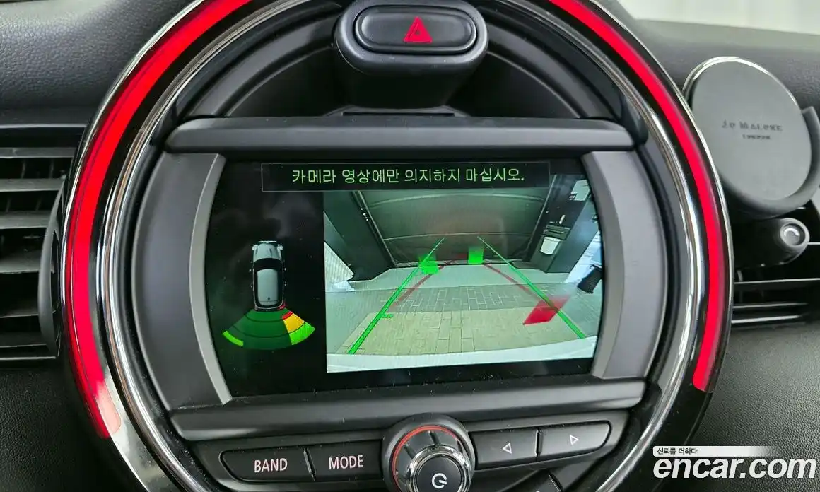 Mini Cooper 2021 1.5 Автомат в Москве № 214082, фото 19