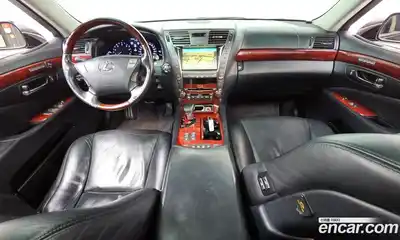 Lexus LS 2009 5.0 Автомат в Москве № 214719, миниатюра 12